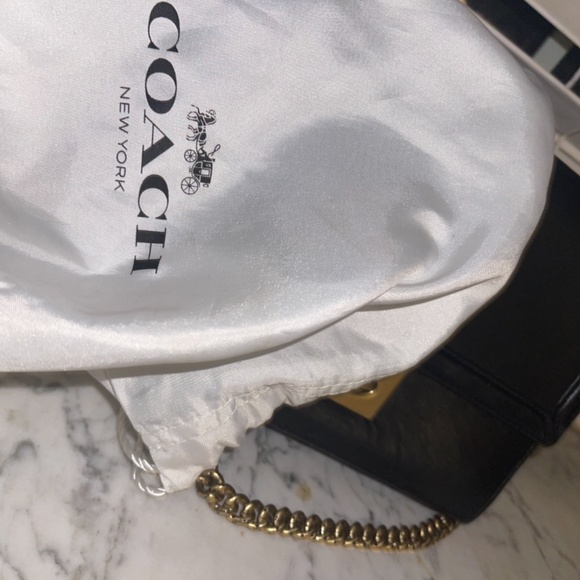 Coach Hand bag - Picture 4 of 4